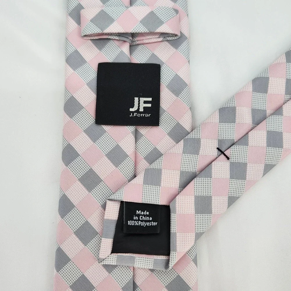 JF J. Ferrar Mens Pink Gray Gingham Tie Classic Business Formal Neckwear Necktie